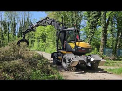 im Einsatz beim Gewässerschutz 