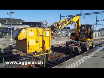 Zweiwegebagger/Gleisbagger